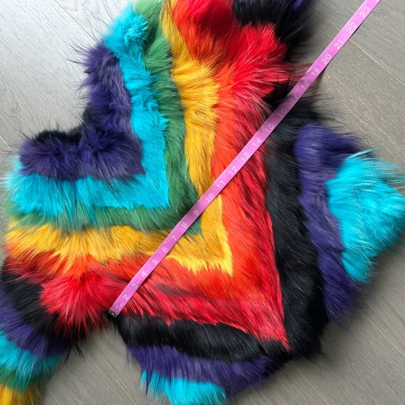Alice + Olivia FAWN Rainbow Fur Jacket Pride - Size Small - Picture 11 of 11